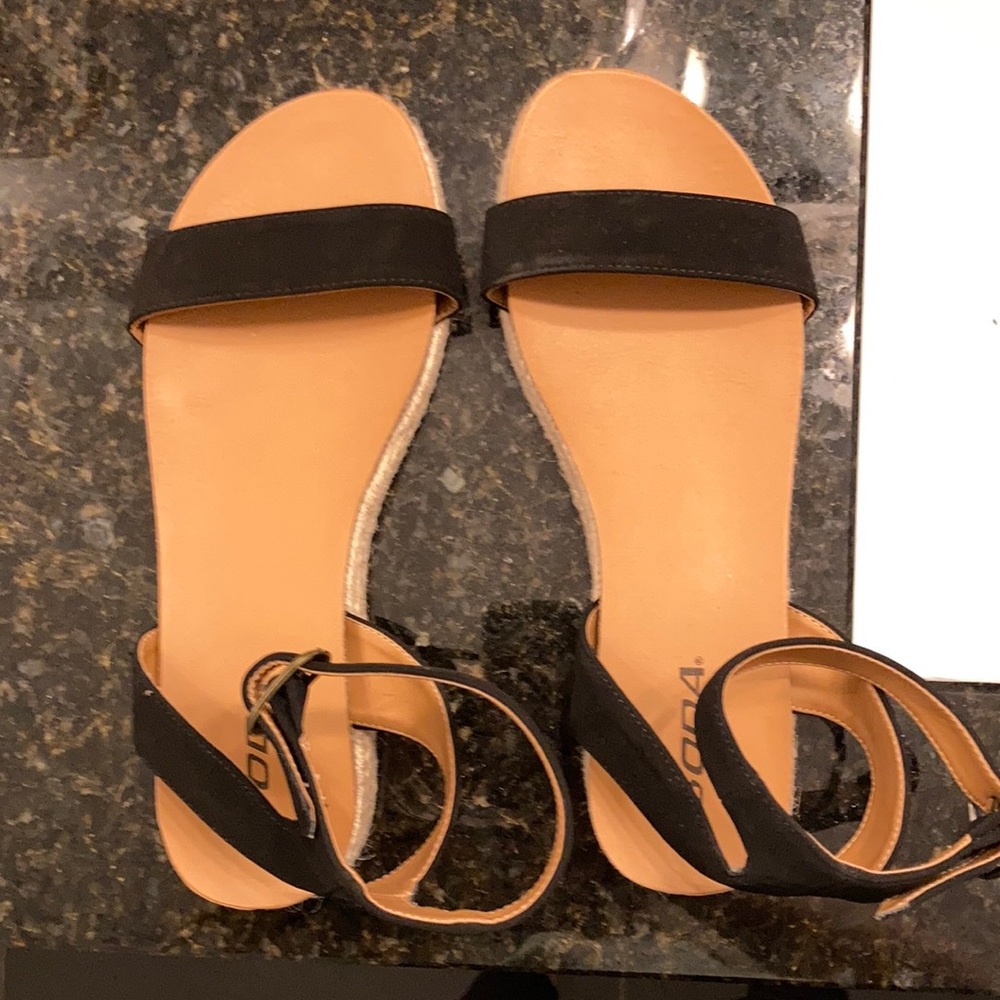 Black Soda Platform Sandals